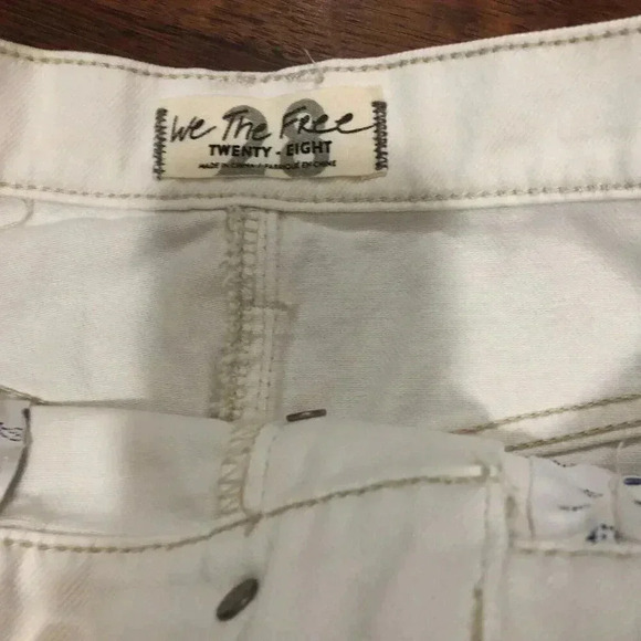 We The Free Destroyed White Denim Mini Skirt Womens Size 28 - Picture 2 of 3